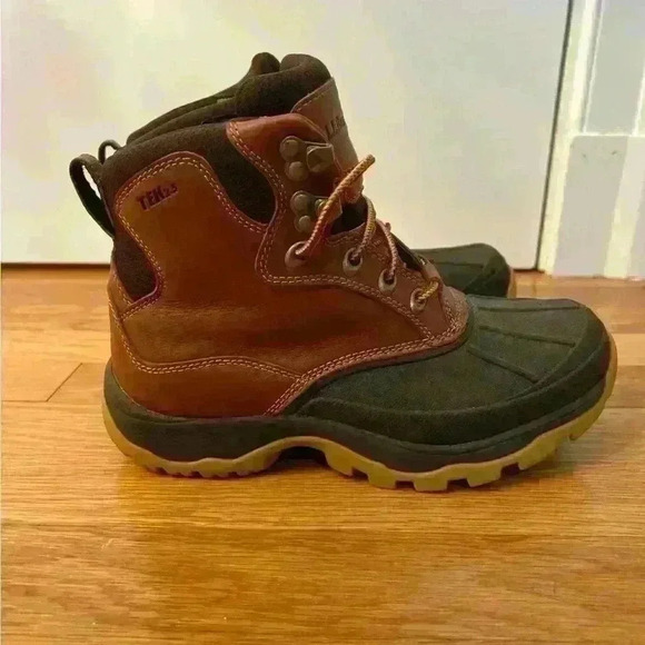 LL BEAN BOOTS - Picture 3 of 7